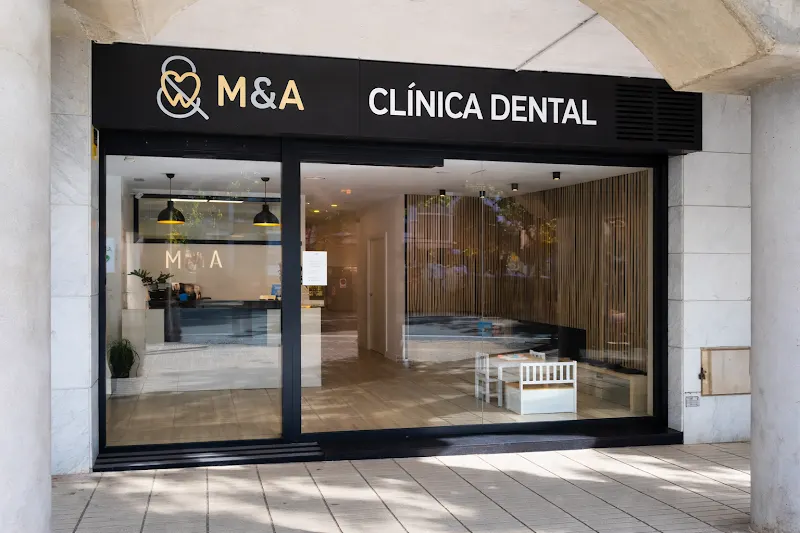 M&A Clínica Dental