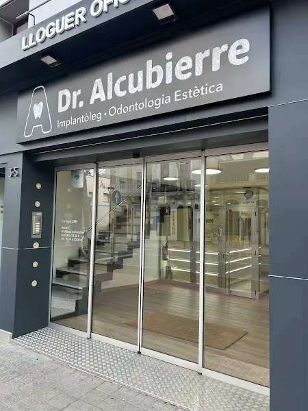 AIS Dental - Dentista en Vilanova i la Geltrú - foto 2