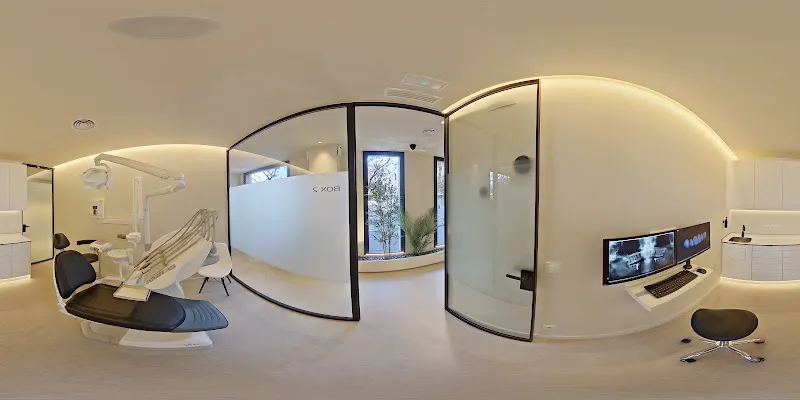 Clínica CASAUS * Clínica Dental en el Prat | Carillas | Ortodoncia | Implantes | Medicina Estética - El Prat de Llobregat