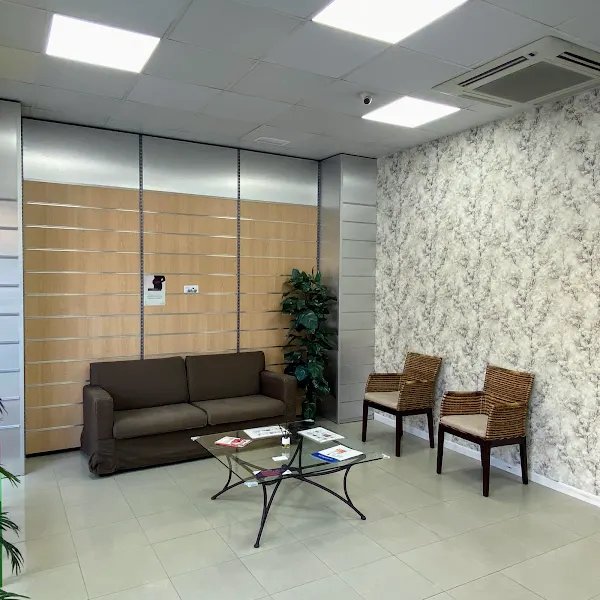 CLINICA PILAR DENTAL - Aranjuez