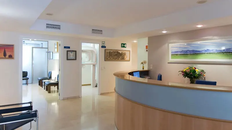 Clínica dental MAEX Dotu - Clínica dental en Huesca - foto 2