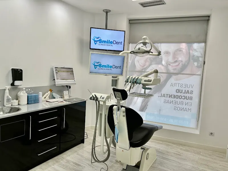 Clínica Arya Dental - Tu Dentista en Pinto - Pinto