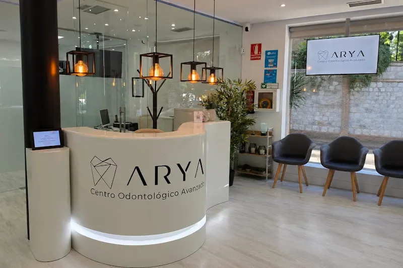 Clínica Arya Dental - Tu Dentista en Pinto - Clínica dental en Pinto - foto 2
