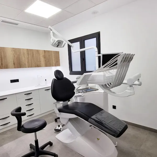 MAO DENTAL - Clínica dental en Elda - foto 2