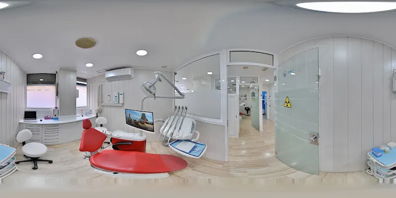 SomriuresDental