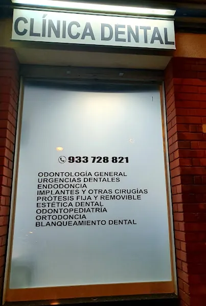 CENTRE DENTAL ESPLUGES, SL - Clínica dental en Hospitalet de Llobregat (L) - foto 3