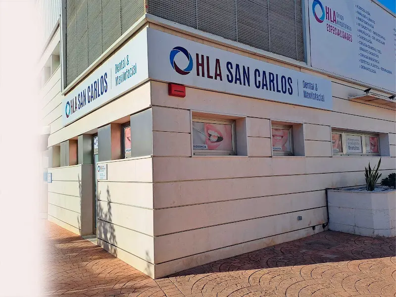 Clínica ASISA Dental HLA San Carlos Denia - Clínica dental en Denia - foto 2