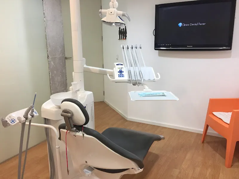 Clinica Dental Esther - Clínica dental en Mislata - foto 2
