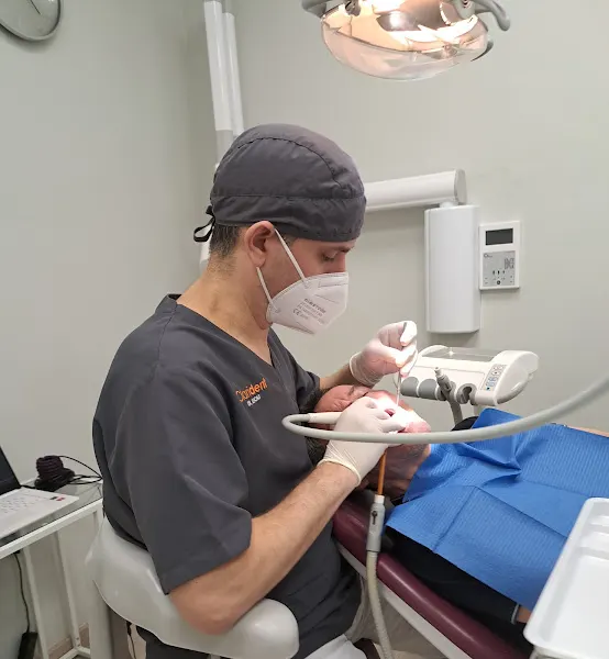 Clarident, Clinica de Salud Dental y Laboratorio de Prótesis Dental