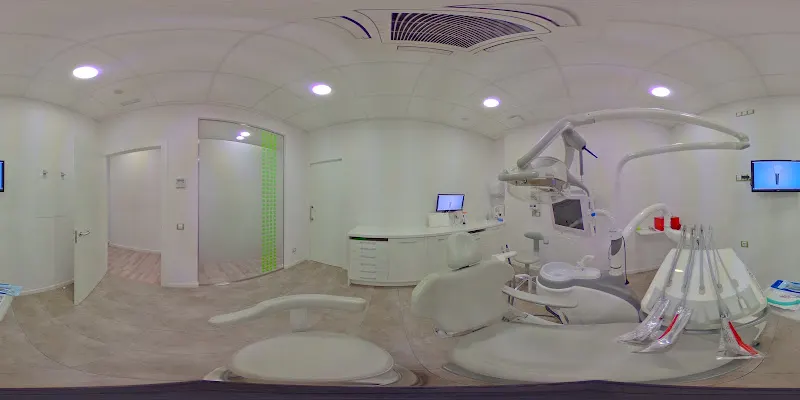 Centre Dental DC dent - Dentista en Igualada - foto 2