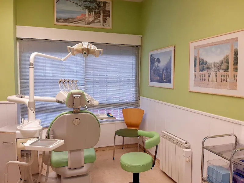 CLINICA DENTAL. Dra OrceroAltamirano ,M Carmen