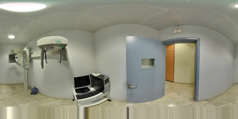 Centro clínico Dental Clinilab Pastor en La Rinconada