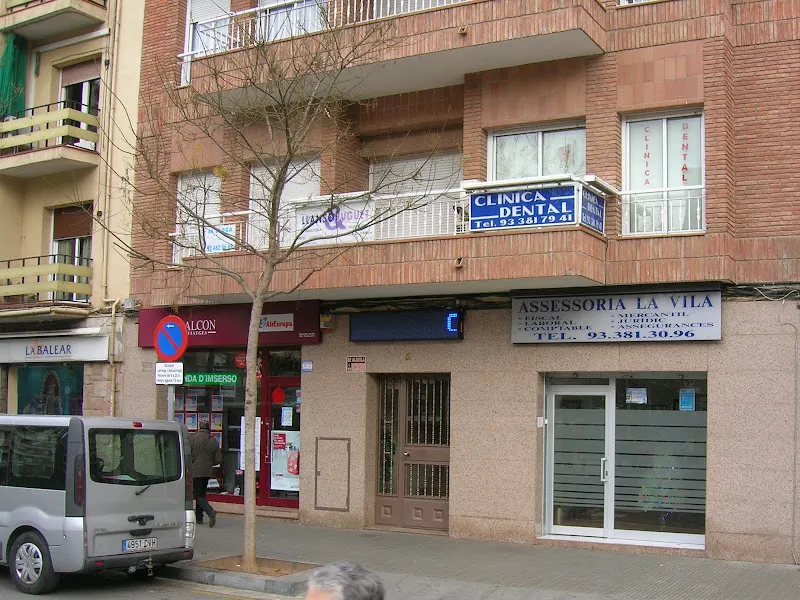 Clidental Munuera - Clínica dental en Sant Adrià de Besòs - foto 2