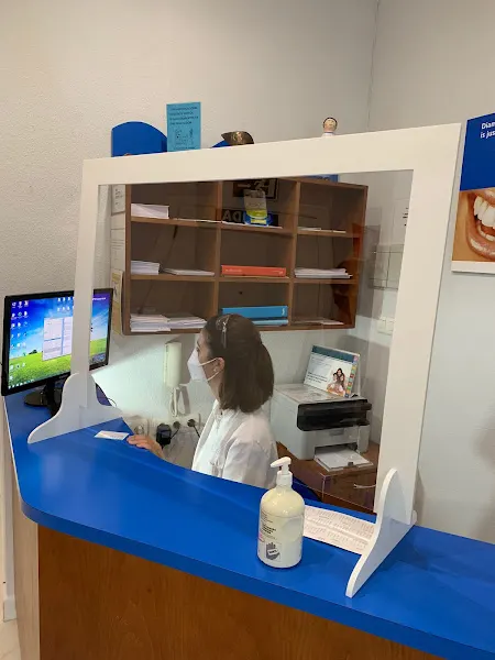 Clínica Dental Mediterráneo y Urgencias dentales Cieza