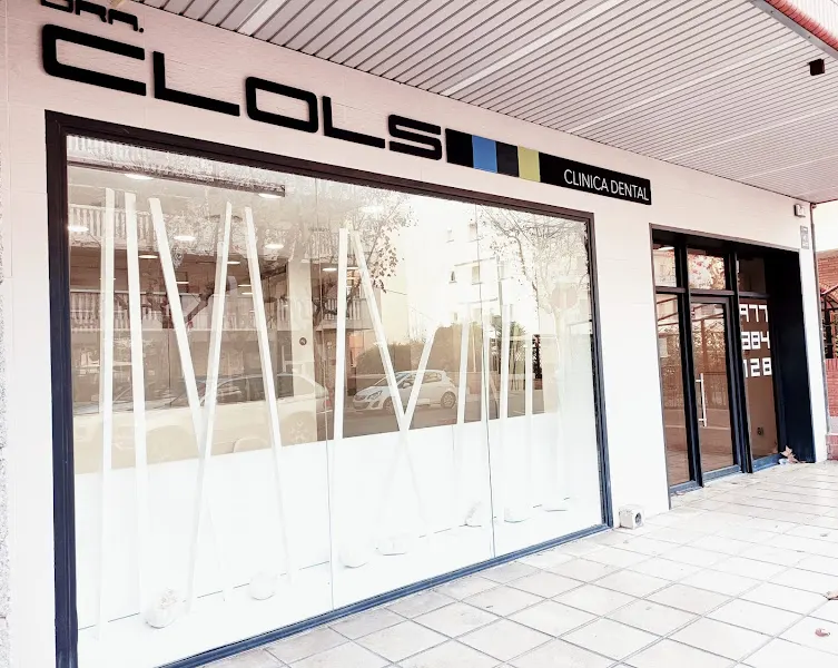 Clínica dental en Salou | Clínica Dra. Clols