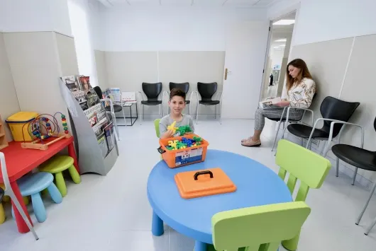 Dr. Vicente Gandía Aguiló, Dentista