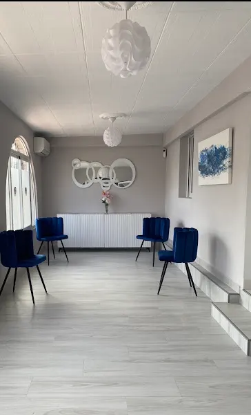Mayz Dental Care S.L.