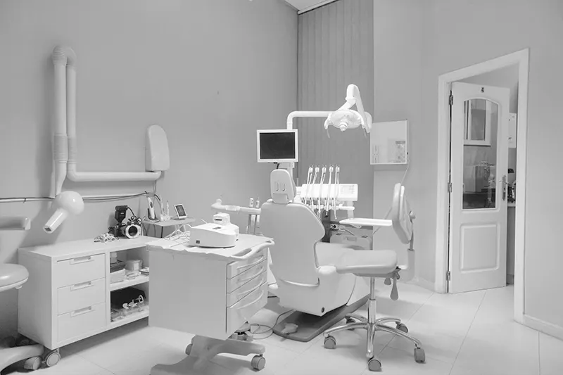 Clínica dental San Andrés - Centro Odontológico Ramírez Feliz - Clínica dental en San Andres del Rabanedo - foto 3