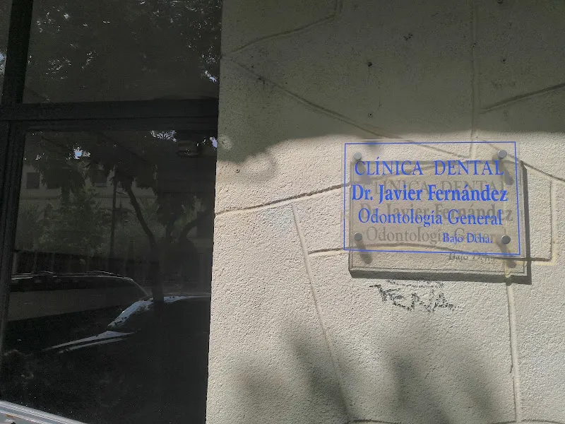 Clinica Dental J. Fernandez S.L. - Coria