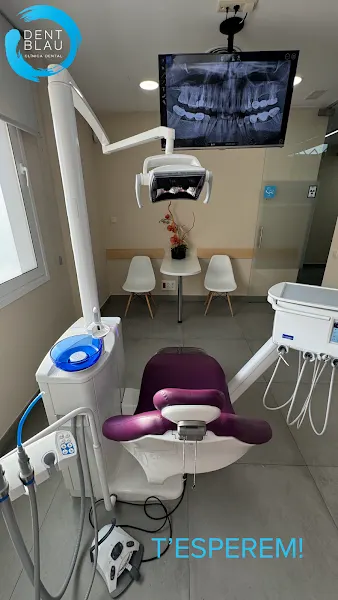 Dentblau Clínica Dental | Implantes y Ortodoncia Invisible en Sant Pere de Ribes