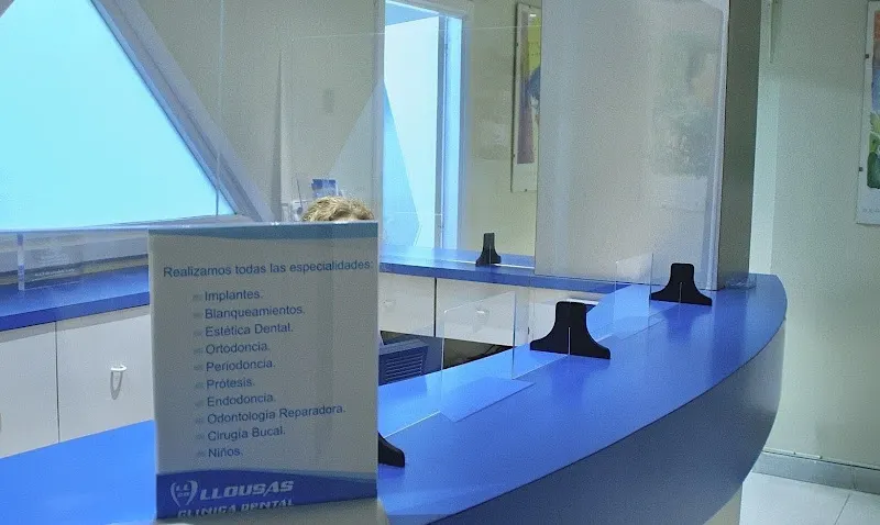 Llousas Clínica Dental