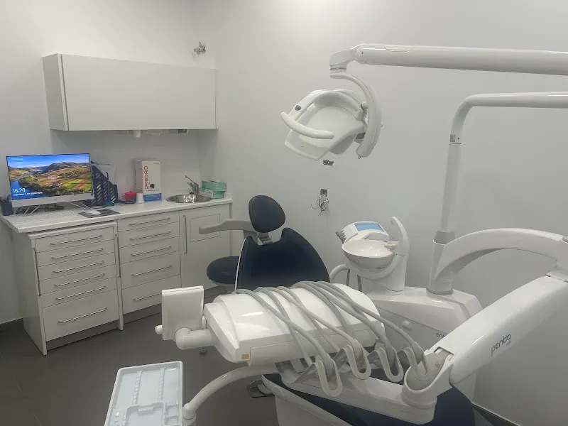 Clínica Dental Jaime I - Clínica dental en Catarroja - foto 2