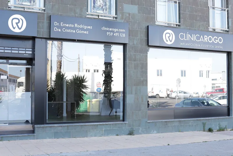 CLÍNICA DENTAL ROGO - Lepe