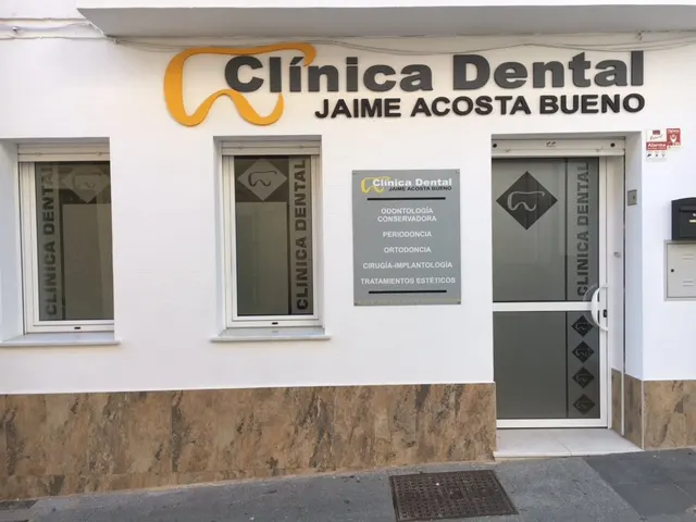 ORTODONCIA C E M SCIVILP - Clínica dental en Lepe - foto 2