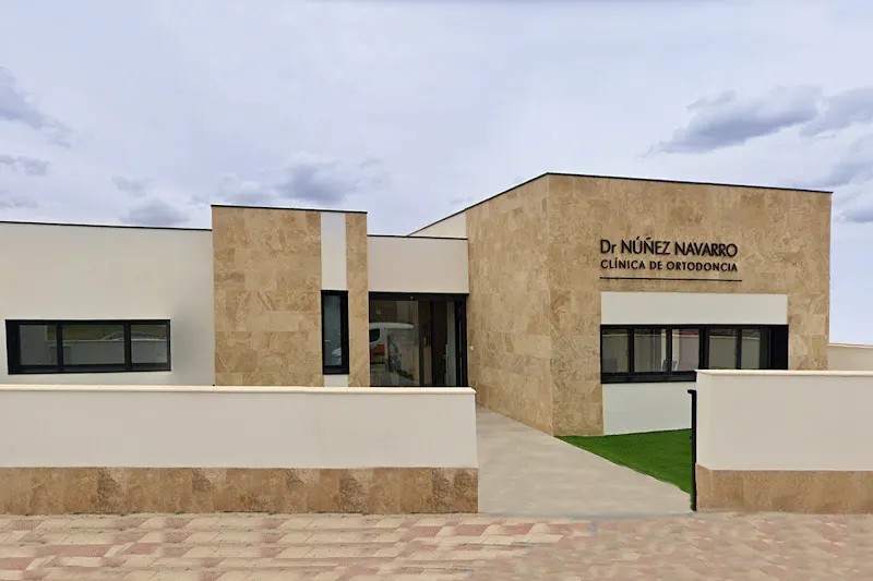 Clínica Mariano Núñez Navarro - Ortodoncista en Illescas - foto 2