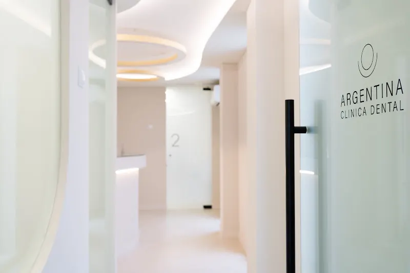 Argentina clínica dental - Dentista en Villanueva de la Serena - foto 2