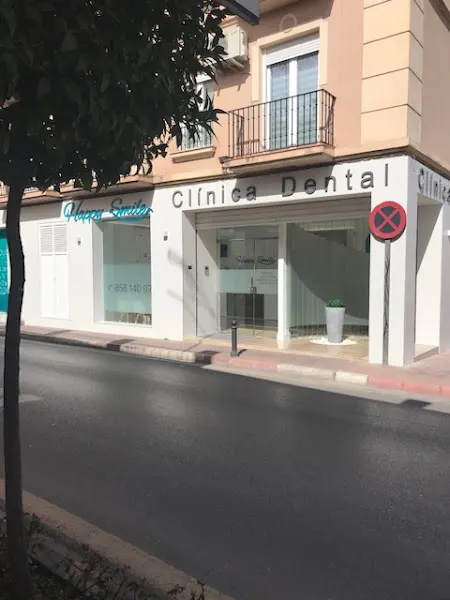 Clínica Dental Ríe - Clínica dental en Armilla - foto 2