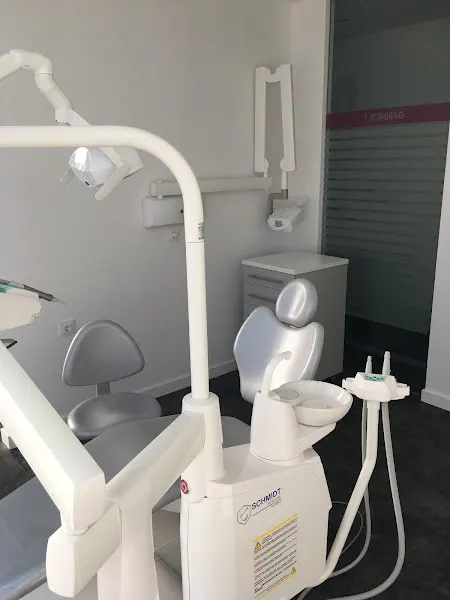 Clínica Dental Parque Lagos - Granada