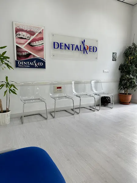 CLÍNICA DENTAL RED LOS BARRIOS - Los Barrios