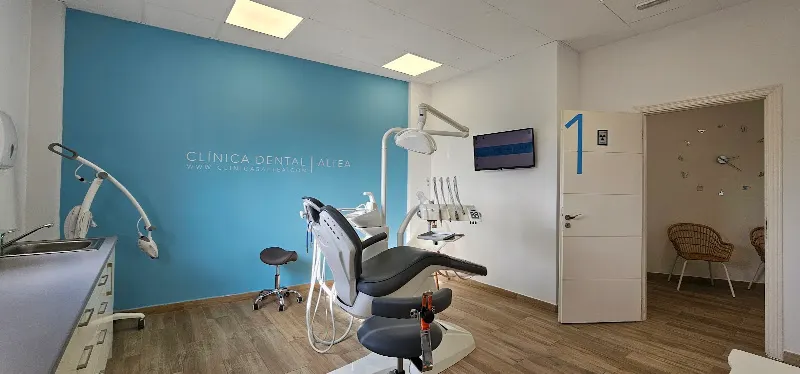 PODÓLOGO ALTEA - Clínica dental en Altea - foto 3