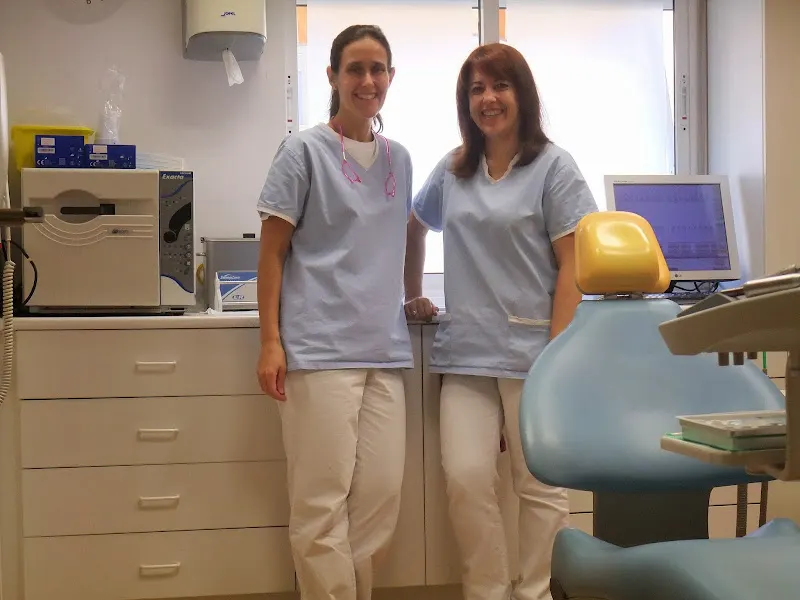Clinica Dental Dra. Isabel Counotte - Ortodoncista en San Juan de Alicante - foto 2