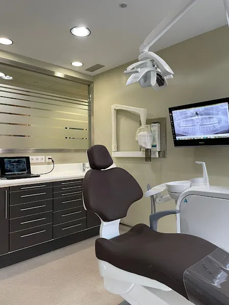 Clínica Dental Dr. Espanya | Sants | Les Corts - Dentista en Barcelona - foto 3