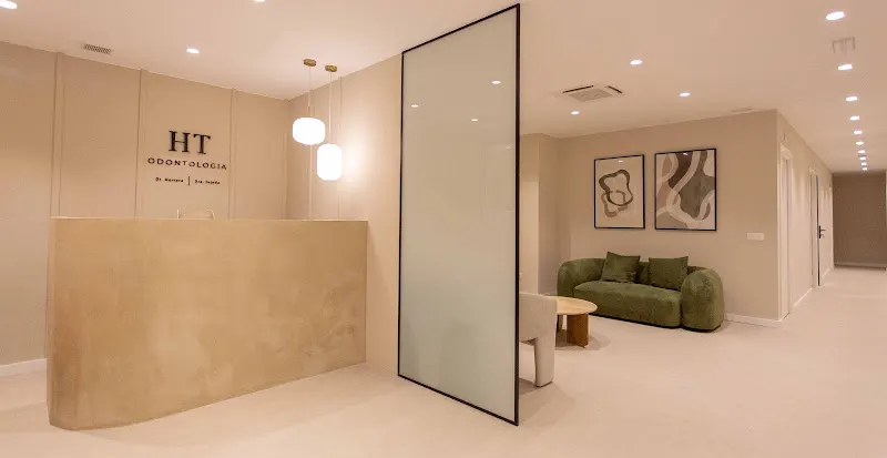 HT Odontologia - Clínica dental en Putxet - Sant Gervasi