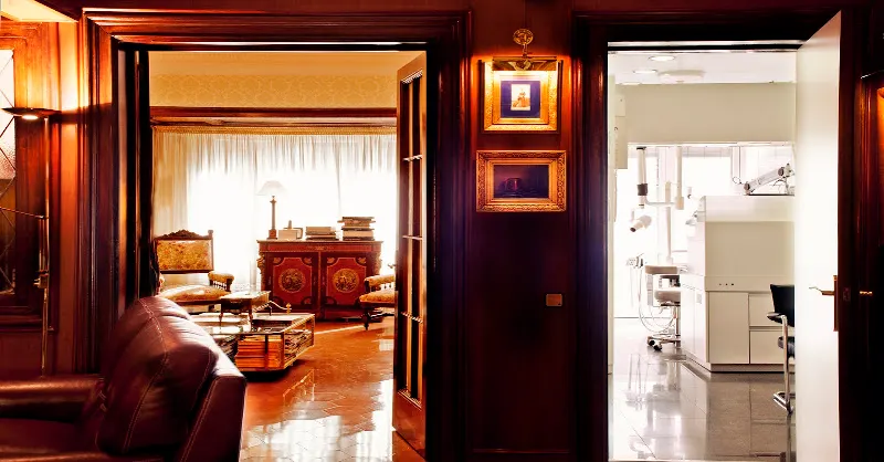 Padrós Dental Institut S.L.