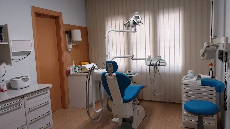 Dentista Dr Guillem Bruix Carreras