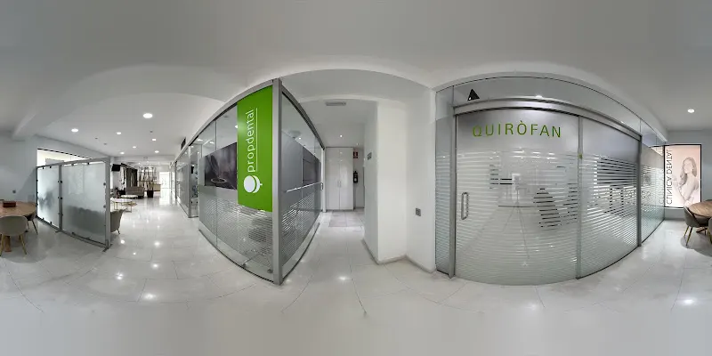 PROPDENTAL | Clínica Dental Barcelona Glòries - Barcelona