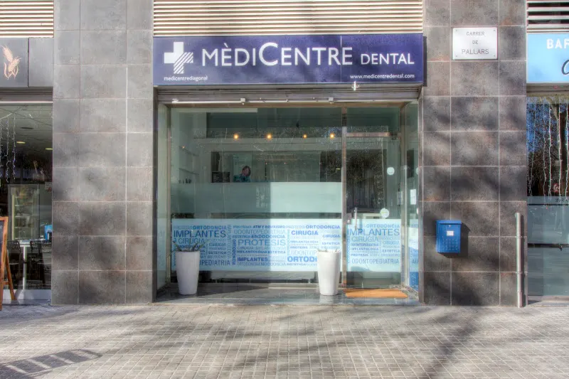MèdiCentre Dental