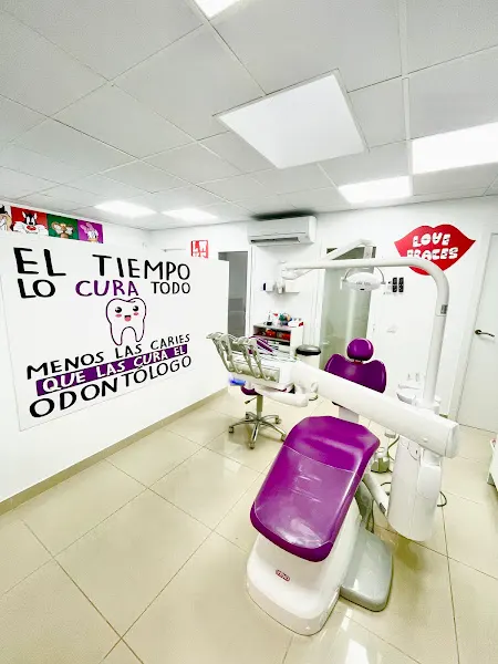Clínica Dental Dr. Enrique Martínez Cabrera