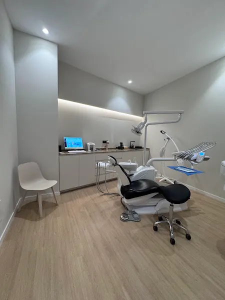 Dr. Alessandro Bucci - Armonia Clinic - Clínica dental en Palma - foto 2