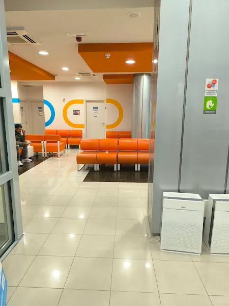 Clínica Dental Adeslas