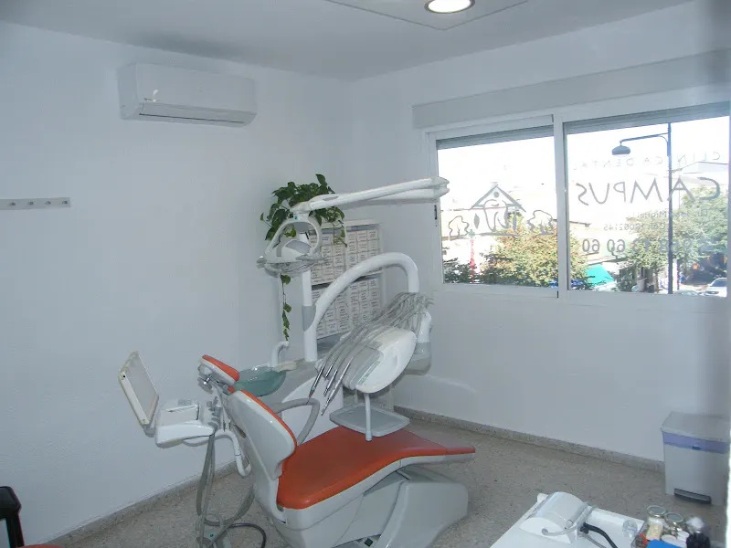 Clínica Dental Campus