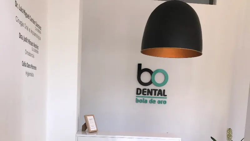 Clínica Dental Francisco Díaz - Clínica dental en Granada - foto 3