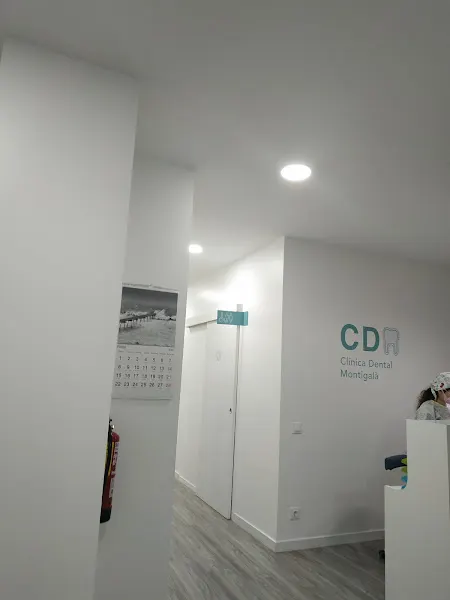 Clínica Dental Montigalà 1993 S L P