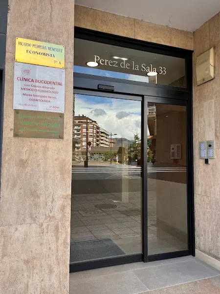 Clínica Bucodental Marta Remis