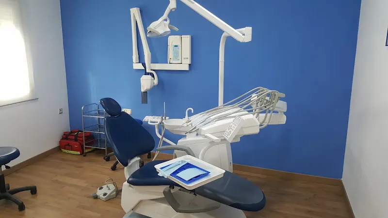 Clinica Dental M.Miranda - Dentista en Socovos - foto 2