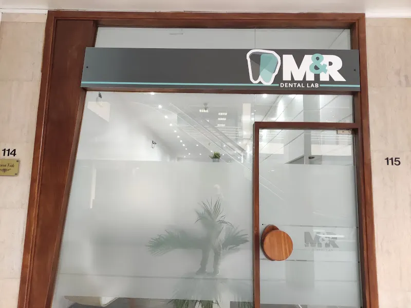 M&R